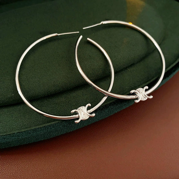 Wholesale Copper Electroplated Letter Earrings For Women Sophisticated Geometric Style