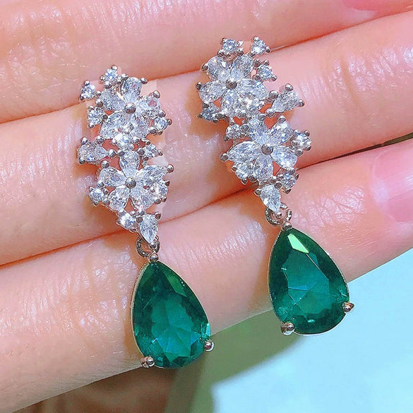 Wholesale Copper Elegant Dropshaped Zircon Inlaid Women's Earrings
