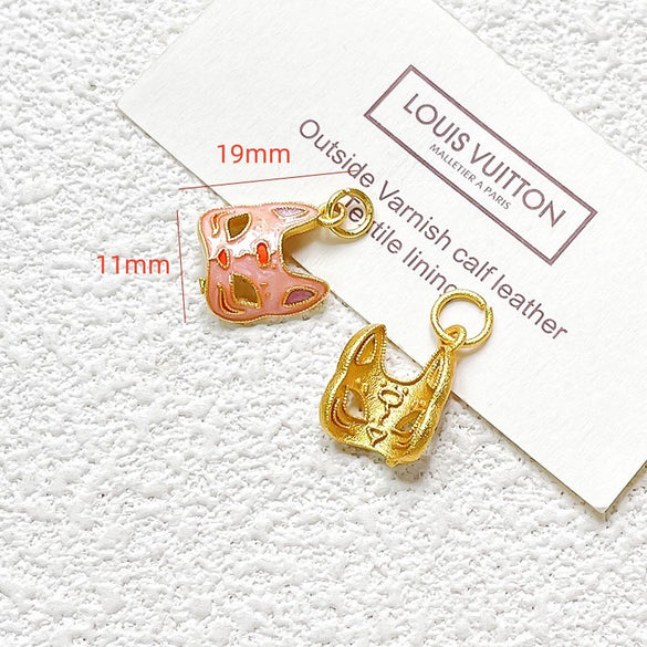 Wholesale Copper Enamel Gold Gilt Pendant With Butterfly Fox And Lotus Pattern For Diy Rope Bracelet Accessories Electroplating Process