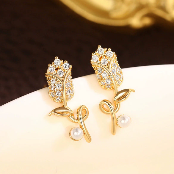Wholesale Copper Flower Earrings Natural Style Inlaid Zircon