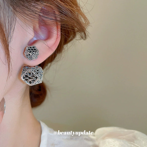 Wholesale Copper Flower Hollow Earrings Electroplated For Women Niche Creative Light Luxury High Grade