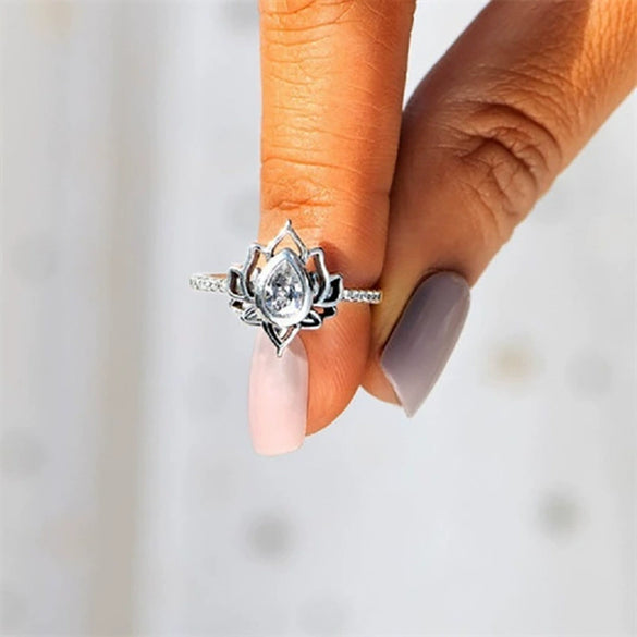 Wholesale Copper Flowershaped Distressed Ring For Women