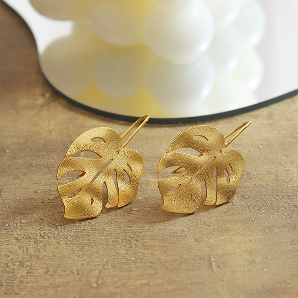 Wholesale Copper Frosted Leaf Earrings Electroplated For Women Fashion Personality Simple Style