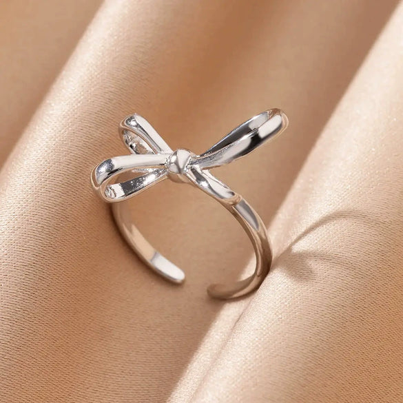 Wholesale Copper Geometric Bow Ring For Men And Women Electroplated Minimalist Style