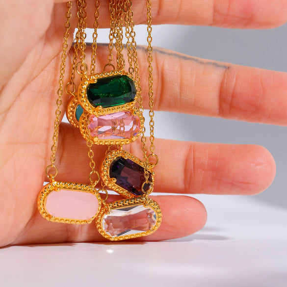 Wholesale Copper Geometric Eggshaped Electroplated Birthday Necklace For Women