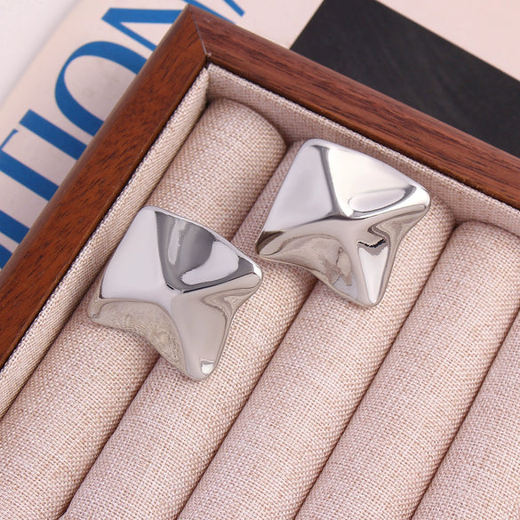 Wholesale Copper Geometric Exaggerated Electroplated Irregular Metal Scenery Face Earrings For Women