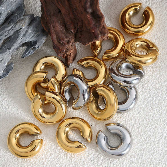 Wholesale Copper Geometric Hollow Fivepointed Star Electroplated Women's Ear Clips