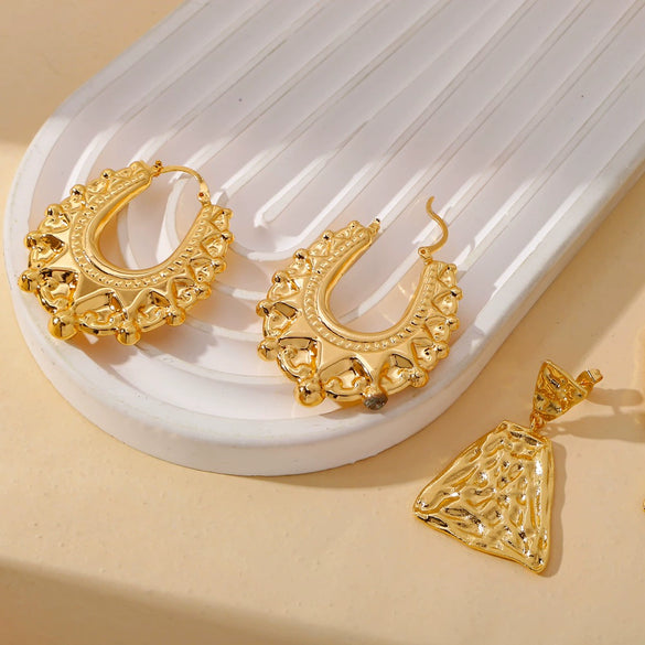 Wholesale Copper Geometric Irregular Cut Out Earrings With Electroplating Treatment