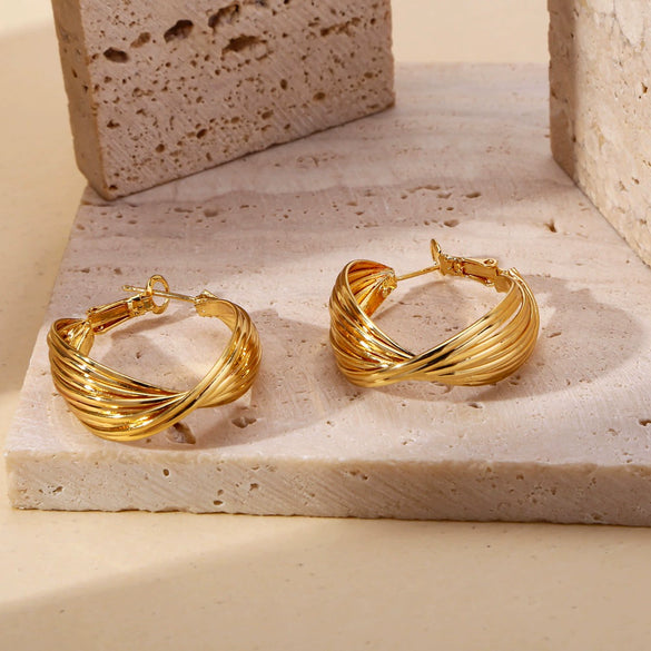 Wholesale Copper Geometric Irregular Round Electroplated Gold Earrings For Women