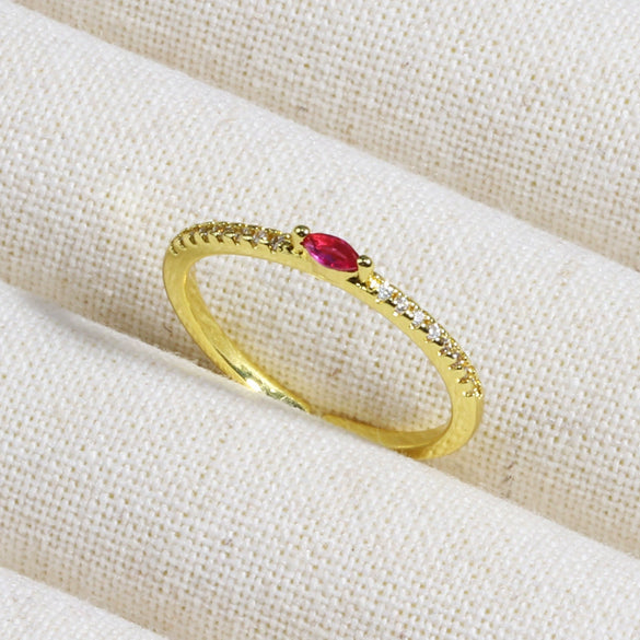 Wholesale Copper Geometric Micropaved Light Luxury Emerald Inlaid Ring For Women