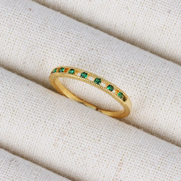 Wholesale Copper Geometric Micropaved Light Luxury Emerald Inlaid Ring For Women