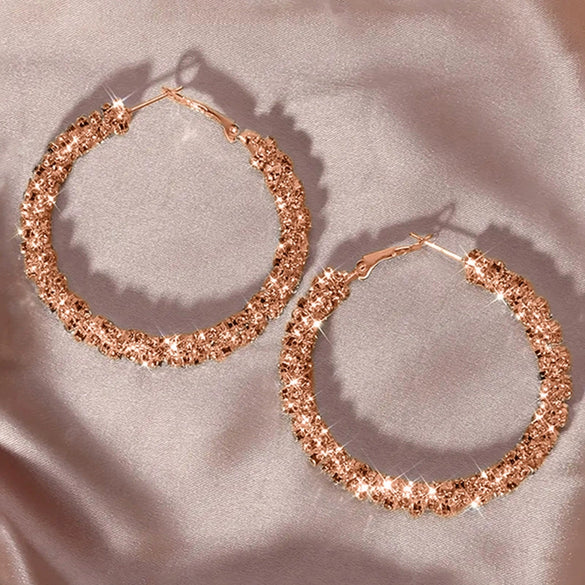 Wholesale Copper Geometric Particle Hoop Earrings For Women Electroplated Chic Style Jewelry