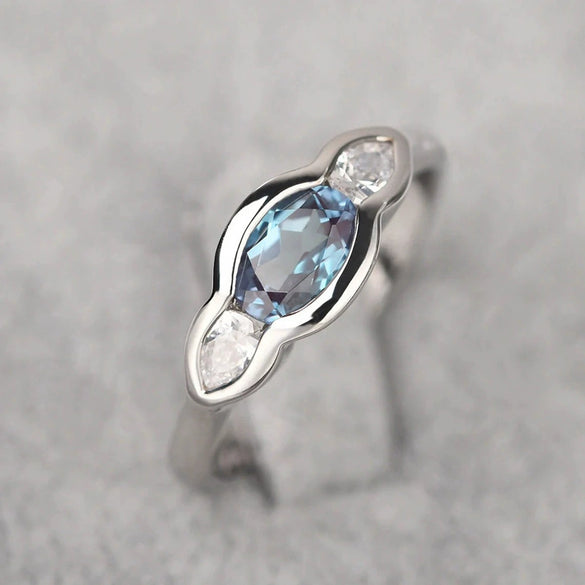 Wholesale Copper Geometric Ring For Women With Zirconia Design
