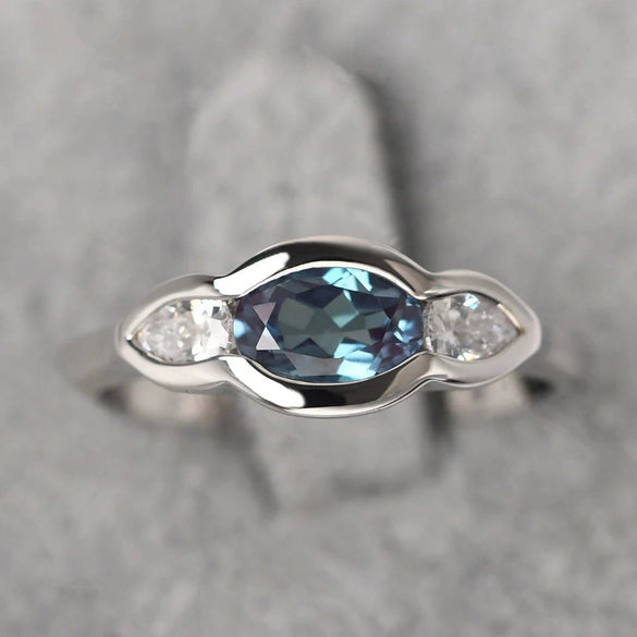 Wholesale Copper Geometric Ring For Women With Zirconia Design