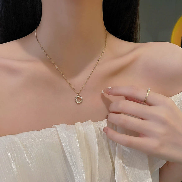 Wholesale Copper Geometric Winding Diamond Pendant Electroplated Titanium Steel Women's Clavicle Chain Necklace
