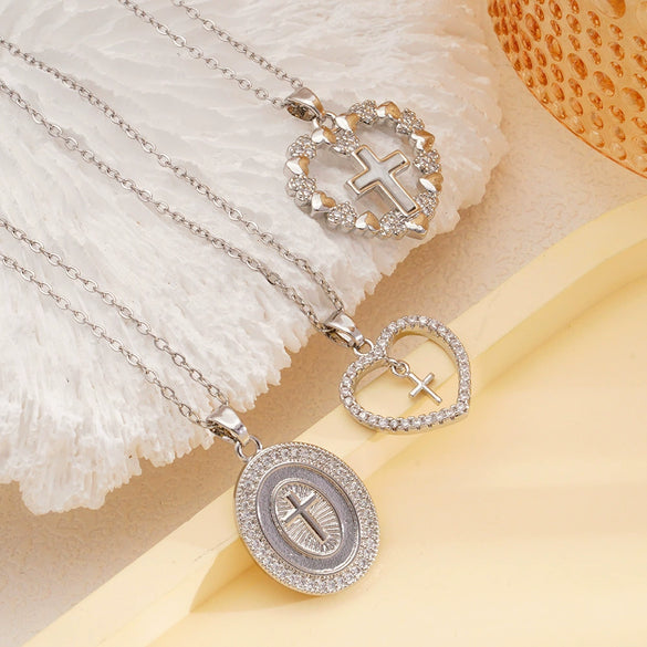 Wholesale Copper Goldplated Geometric Micropaved Zircon Cross Women's Light Luxury O Chain Necklace