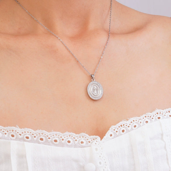 Wholesale Copper Goldplated Geometric Micropaved Zircon Cross Women's Light Luxury O Chain Necklace