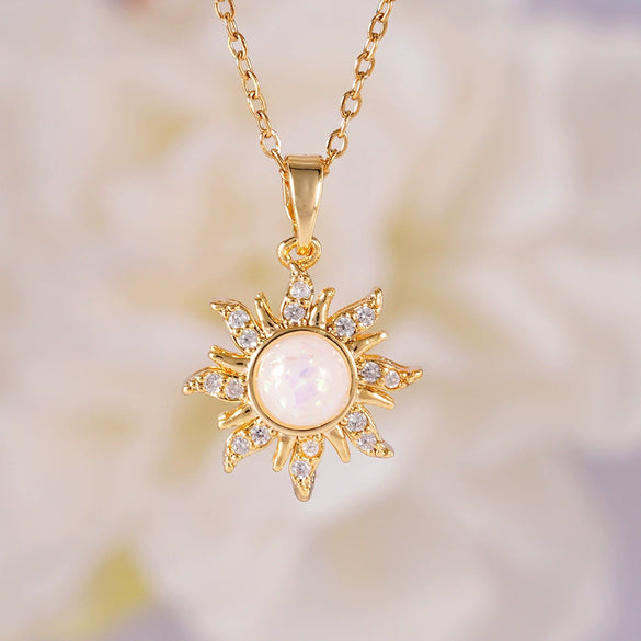 Wholesale Copper Goldplated Geometric Pendant Necklace With Mixed Gemstone Setting For Women Light Luxury Minimalist Style O Word Chain Electroplating Process