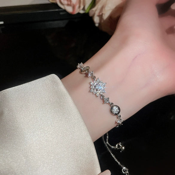 Wholesale Copper Gourd Hollow Bracelet With Real Gold Electroplated Zircon Geometric Pattern Light Luxury Style For Women