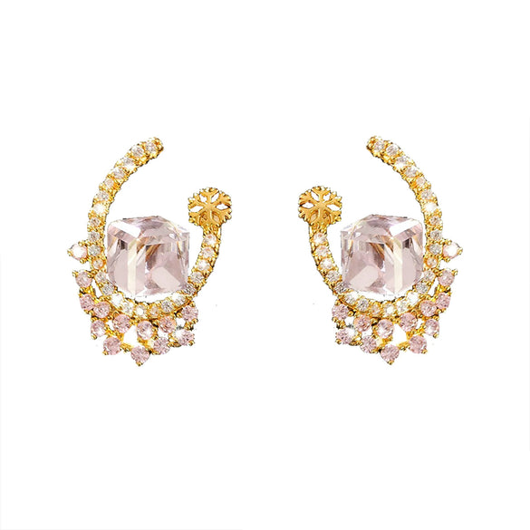 Wholesale Copper Heart Geometric Fashion Earrings With Electroplating For Women