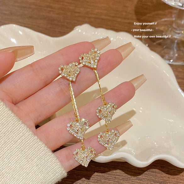 Wholesale Copper Heart Shape Electroplated Earrings For Women