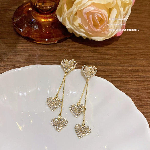Wholesale Copper Heart Shape Electroplated Earrings For Women