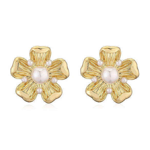 Wholesale Copper Inlaid Pearl Flower Petal And Geometric C Shaped Women's Earrings