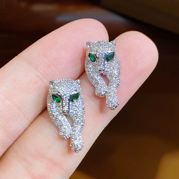 Wholesale Copper Inlaid Zircon Animal Hiphop Cheetah Leopard Head Lying Down Electroplated Earrings For Men