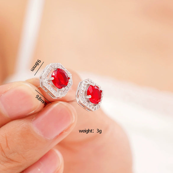 Wholesale Copper Inlaid Zircon Simple Style Square Perfume Bottle Pendant Necklace For Women With Electroplating