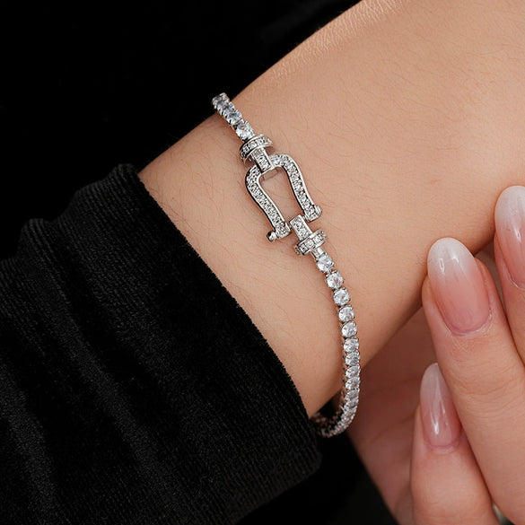 Wholesale Copper Letter Zirconia Inlayed Fashion Exquisite Cold Style Light Luxury High End Feeling Temperament Women's Bracelet