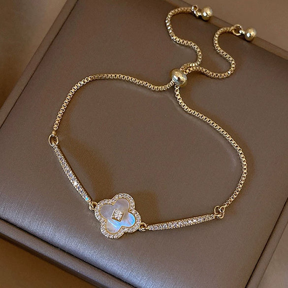 Wholesale Copper Letter Zirconia Inlayed Fashion Exquisite Cold Style Light Luxury High End Feeling Temperament Women's Bracelet