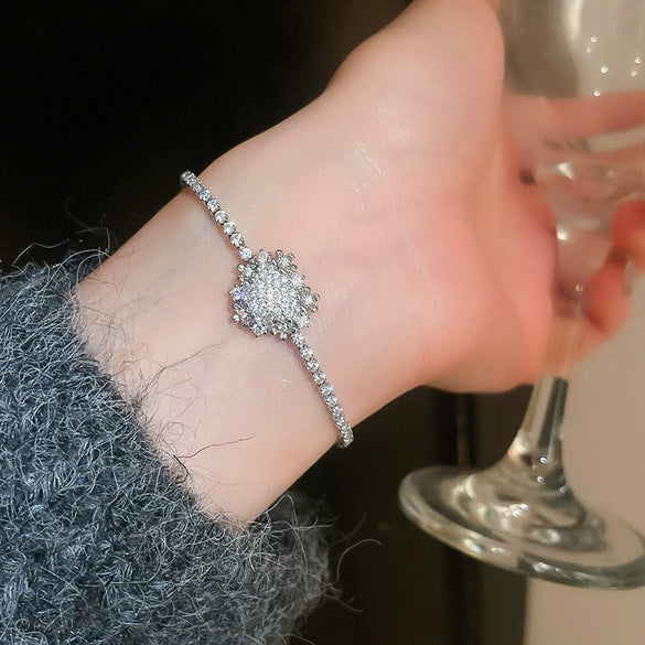 Wholesale Copper Letter Zirconia Inlayed Fashion Exquisite Cold Style Light Luxury High End Feeling Temperament Women's Bracelet