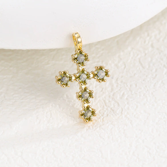 Wholesale Copper Microinlaid Zircon Cross Necklace Women's Retro Light Luxury Highend Clavicle Chain Elegant Allmatch Accessories