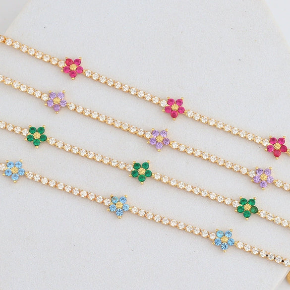 Wholesale Copper Microinlaid Zircon Women's Fivepetal Flower Style Bracelet With Electroplating