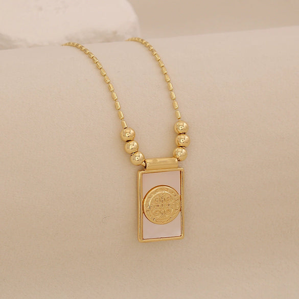 Wholesale Copper Microplated 18K Imitation Shell Cross Virgin Pendant Necklace Jewelry