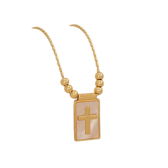 Wholesale Copper Microplated 18K Imitation Shell Cross Virgin Pendant Necklace Jewelry