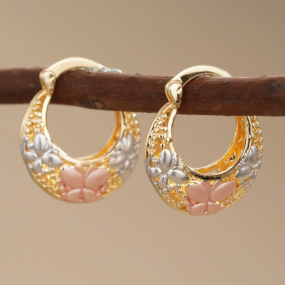 Wholesale Copper Multicolor Fresh Flower Geometric Ushaped Earrings Electroplated