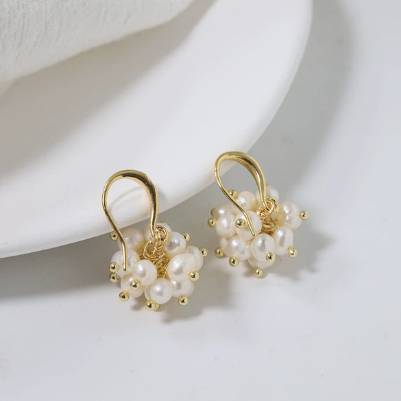 Wholesale Copper Natural Pearl Geometric Style Electroplating Earrings For Women