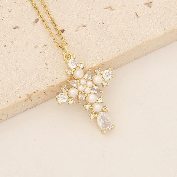 Wholesale Copper Necklace With Cross Pendant And Microinlaid Zircon 18K Gold Plated Personalized Style