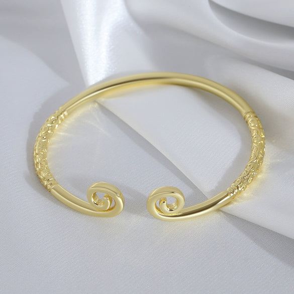 Wholesale Copper Niche Geometric Curse Opening Bracelet With Electroplating