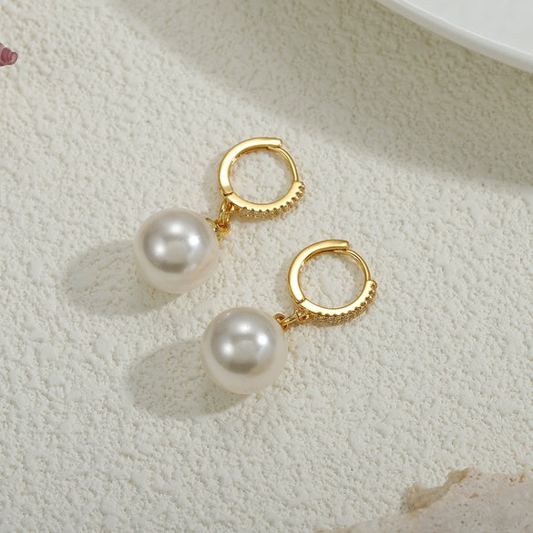Wholesale Copper Pearl Earrings Minimalist Natural Geometric Electroplating Style