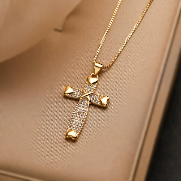 Wholesale Copper Plated 18K Gold Zircon Geometric Cross Pendant Necklace For Women Simple Retro Style