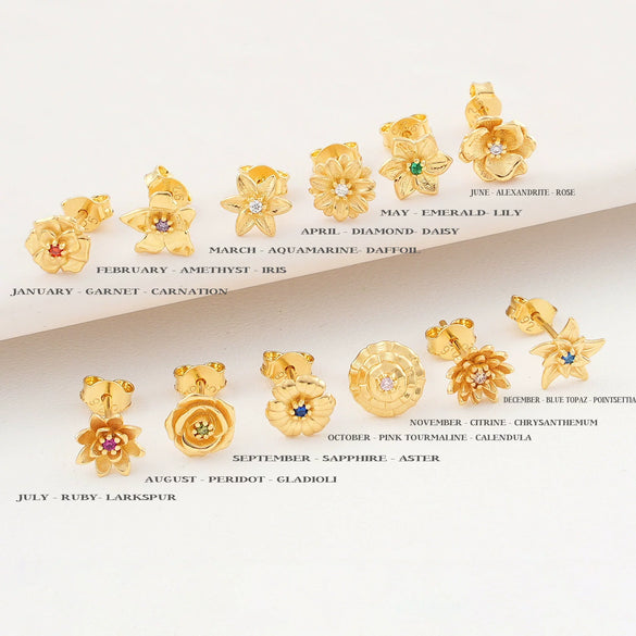 Wholesale Copper Retro Flower Style Earrings For Women With Electroplating Treatment