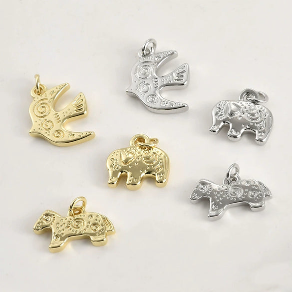 Wholesale Copper Retro Small Animal Pendant Hand Made Accessories With Electroplating