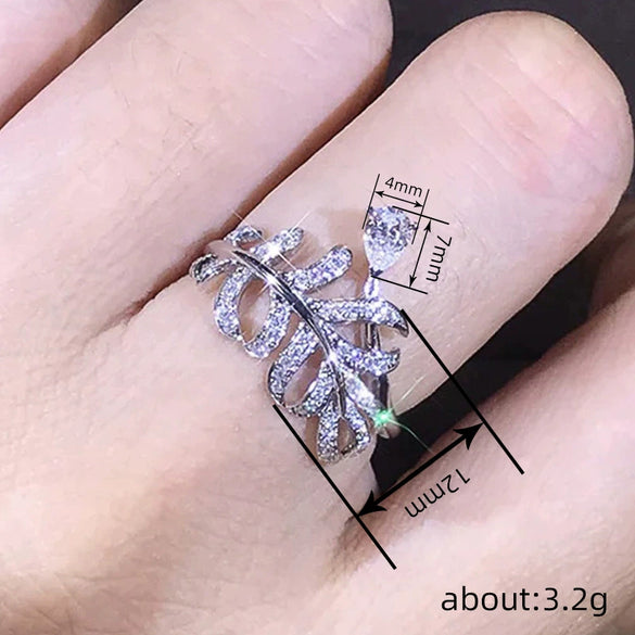 Wholesale Copper Ring For Women Dropshaped Feather Leaf Pattern Set With Zirconia