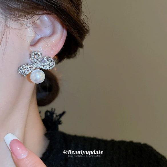 Wholesale Copper Silver Zircon Pearl Bow Earrings For Women Light Luxury Design