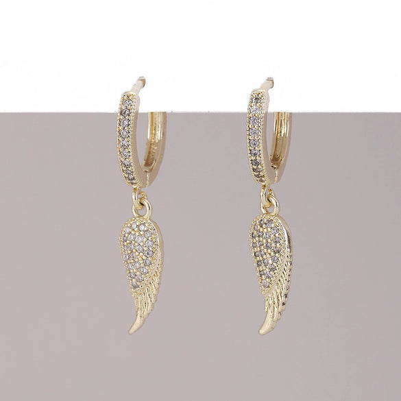 Wholesale Copper Simple Micropaved Zircon Earrings With Heart Butterfly Ear Hook Ear Buckle Geometric And Heart Shape Design For Women