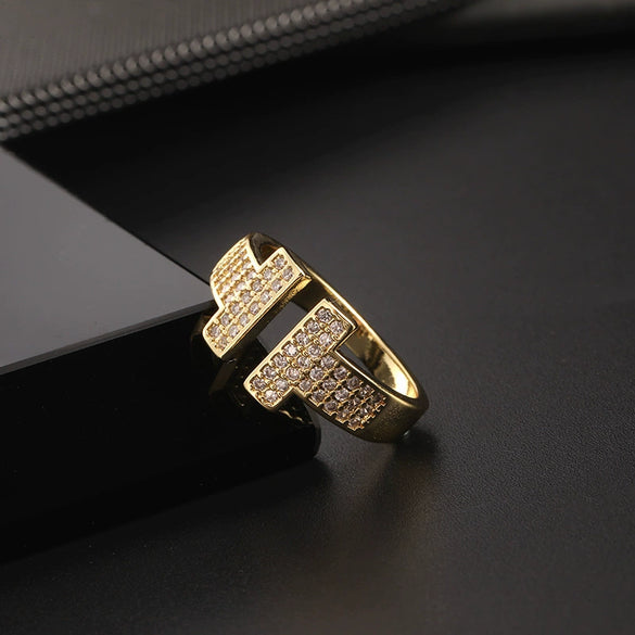 Wholesale Copper Snakeshaped Open Ring With Zircon Electroplated Retro Style