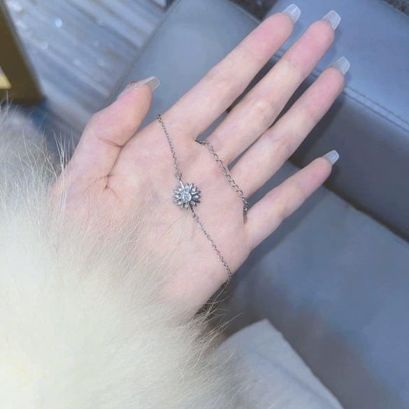 Wholesale Copper Star Shape Micropaved Women's Bracelet Light Luxury Niche Highend Sense No Fading