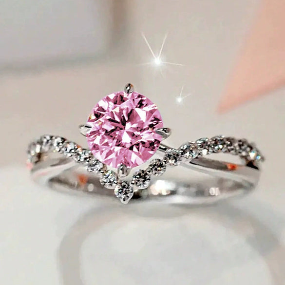 Wholesale Copper Women's Couple Ring With Inlaid Zircon Princess Style Geometric Pattern Four Claw Setting